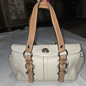 EUC Coach Chelsea Satchel Turn lock, Cream and Camel , Leather